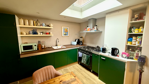 Medium property photo - Rottermontstraat, 2562 NE The Hague